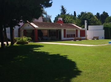 Quinta vacacional de 2 ambientes, Berazategui · Quinta con Parrilla, Venta, Calle 369, Ranelagh