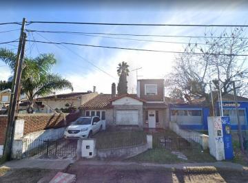 Casa · 146m² · 4 Ambientes · Casa en Venta - 3 Dorm. 1 Baño - 500 m² - Manuel B. Gonnet, La Plata