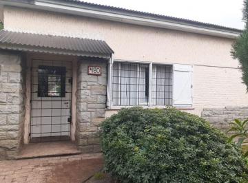 Casa · 95m² · 4 Ambientes · 1 Cochera · Casa en Venta - 2 Dorm. 2 Baños - Cochera - 337 m² - El Faro, Mar del Plata