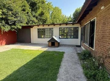 Casa · 120m² · 3 Ambientes · 2 Cocheras · Casa en Venta - 3 Dorm. 2 Baños - Cochera - 800 m² - Villa Elisa, La Plata