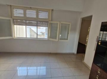 Departamento · 48m² · 2 Ambientes · Departamento Muy Amplio y Luminoso de 2 Ambientes en Venta