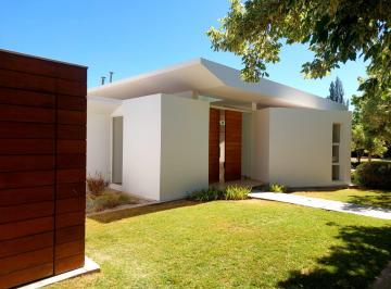 Casa de 7 ambientes, Chacras de Coria · Casa Excepcional en Chacras de Coria