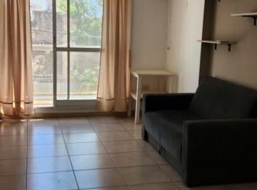 Departamento · 60m² · 2 Dormitorios · Alquilo - Guemes - Depto 2 Dormit con Balcon y Asador