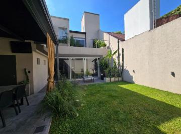 JAK-JAK-4352_2 · Villa Devoto Casa 5 Amb Moderna en Zona Residencial