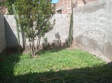 Casa de 2 ambientes, San Rafael · Se Vende Casa Reacondicionada en Dos Departamentos Amplios