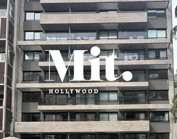 Desarrollo vertical · Mit Hollywood