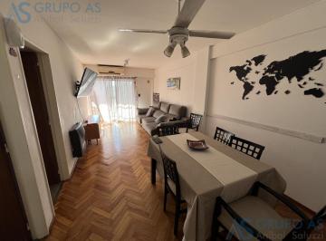 Departamento · 68m² · 3 Ambientes · Departamento de 2 Dorm.. Excelente Estado.