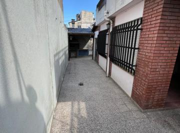PH de 4 ambientes, La Matanza · Amplio PH en Venta - Apto Credito m de Gral. Paz