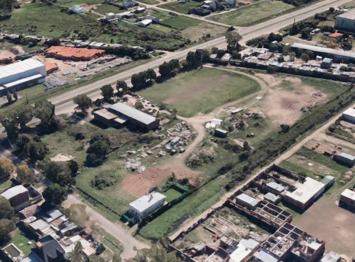 Terreno · 300ha · 2 Ambientes