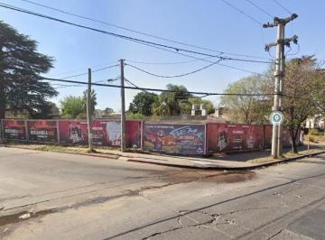 Terreno · 740m² · Terreno Sobre Av Rafael Nuñez - Zona Comercial - 20 m² de Frente