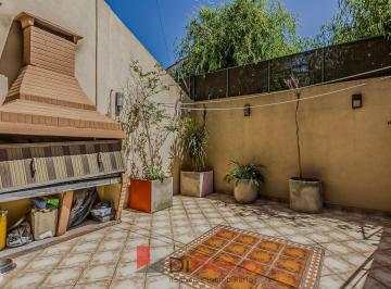 PH · 185m² · 5 Ambientes · 1 Cochera · Venta de Casa Triplex 5 Ambientes con Cochera en Villa Bosch