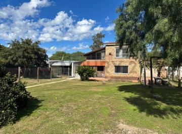 Casa · 170m² · 4 Dormitorios · 1 Cochera · Venta Casa en Marindia a 1 Cuadra de La Interbalnearia 4 Dorm 2 Baños Garaje