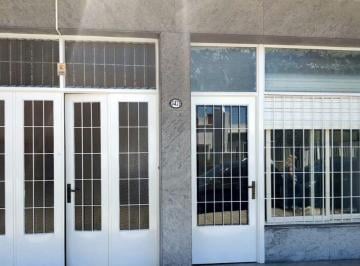 PH de 2 ambientes, Villa Real · Alquiler! PH Planta Baja 2 Amb, Garage Cubierto, Ptio y Lavadero. Entr. Indep.