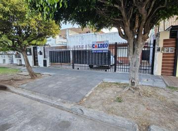 general-san-martin-villa-maipu-venta-casa-3-ambientes · Casa 3 Amb con 3 Monoambientes