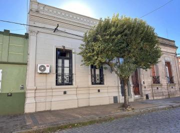 MRE-MRE-2212_2 · Venta de Casa Antigua en Casco Historico. Chascomús