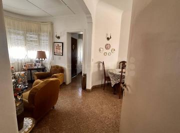MRE-MRE-2286_2 · Casa en Venta en Pleno Centro Chascomus