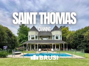 Casa · 302m² · 7 Ambientes · Casa 7 Ambientes con Pileta en Venta en Saint Thomas Sur