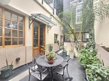 Casa · 250m² · 8 Ambientes · 1 Cochera · Casa en Venta - Lote Propio con Jardines y Terraza - Maza 1600 - Boedo
