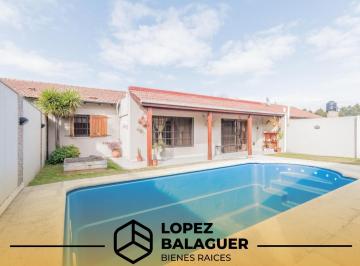 Casa · 165m² · 4 Ambientes · 2 Cocheras · Casa 4 Amb. Quincho y Piscina - Ciudad Evita - Barrio Alas - Apto Crédito