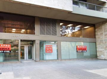 Local comercial · 376m² · 1 Cochera · Local Grande - Doble Altura - Doble Frente - Ex Banco - Puerto Madero - Av Principal