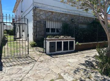 PH en Alquiler Temporal de 3 ambientes Los Troncos · PH 3 Ambientes