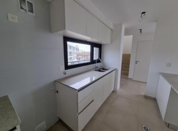 Departamento de 3 ambientes, Tandil · Tandil, 4 de Abril E Belgrano y Maipú - Dúplex de Dos Dorm.