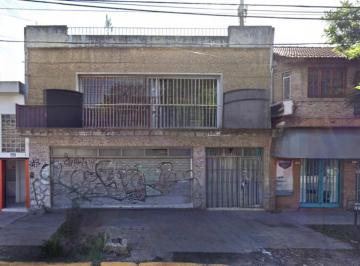 Local comercial · 200m² · 1 Cochera · Local Vivienda Enventa Ituzaingó Norte Lote 10x25 Inversores