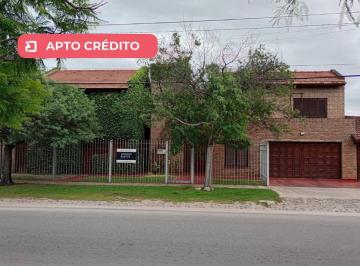Casa · 594m² · 5 Ambientes · 2 Cocheras · Apto Crédito. Venta Casa en Villa Belgrano Sobre Calle Neper