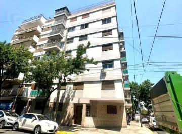 Departamento · 70m² · 4 Ambientes · Departamento 4 Ambientes con Balcon Terraza en La Boca Venta