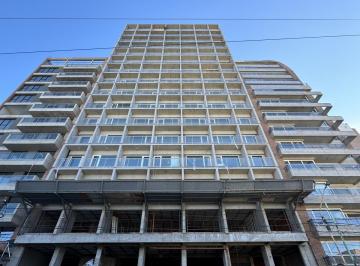 Departamento · 109m² · 4 Ambientes · 2 Cocheras · Departamento en Área Centro Oeste