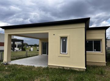 Casa · 363m² · 4 Ambientes · 2 Cocheras · Casa en Ctry Las Limas