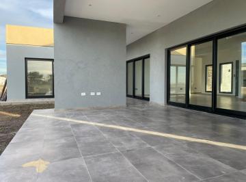 Casa · 144m² · 4 Ambientes · Venta de Casa en La Magdalena Green