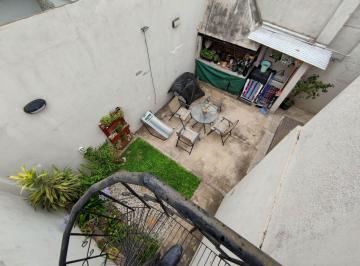 Casa · 80m² · 4 Ambientes · 1 Cochera · Casa en Venta de 2 Dorm.. Barrio Cura. Rosario.