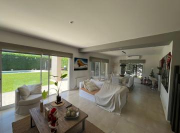 Casa de 5 ambientes, Escobar · Casa 5 Ambientes en Venta en Escobar
