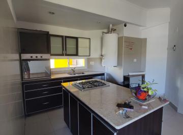 Departamento de 3 ambientes, Neuquén · Departamento en Alquiler