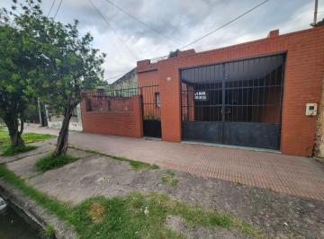 ISN-ISN-2258_2 · Casa 2 Dorm.. | Baltazar Aguirre 360