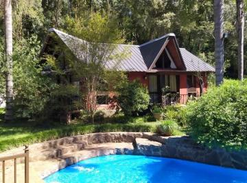 Quinta vacacional de 1 ambiente, Oberá · Lodge - Turístico Selva Oberá Misiones - 40.000 m² en Total (Const.1327 m² Aprox)