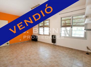 PH de 2 ambientes, Villa Pueyrredón · PH 2 Ambientes Al Frente - Muy Buen Estado y Ubicación!
