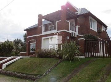 Foto1 · Casa de 3 Dorm. en Tio Tom, Punta Ballena - Ref: Pbi638
