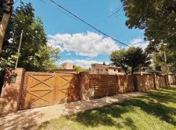 Casa · 80m² · 2 Ambientes · Las Achiras 2500
