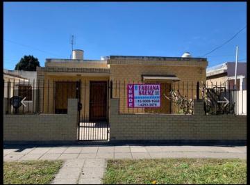 Casa de 3 ambientes, Almirante Brown · Oportunidad Apta Credito en Jose Marmol!