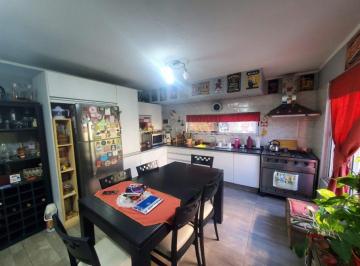 Casa de 5 ambientes, Lomas de Zamora · Casas (2) Ideal 2 Flias