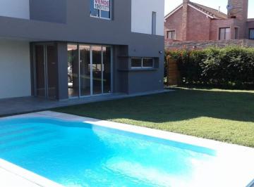Casa de 7 ambientes, Córdoba · Venta Casa El Prado Valle Escondido Apta Credito