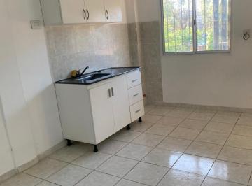 Departamento de 2 ambientes, San Miguel · Alq Dos Amb Balcon Lavadero