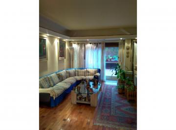 Departamento · 130m² · 4 Ambientes · 1 Cochera · Venta Departamento 4 Ambientes con Patio