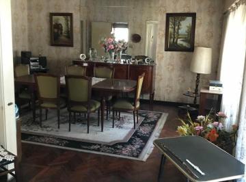 PH de 3 ambientes, Tres de Febrero · PH de 3 Ambientes con Terraza Pb Frente en Venta - Ciudadela Sur