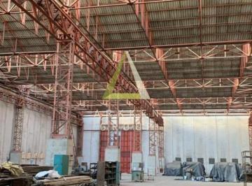 Bodega-Galpón · 2755m² · Nave Industrial en Alquiler en Tigre