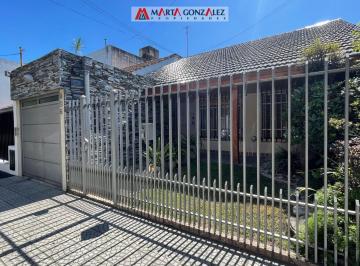 Casa · 122m² · 4 Ambientes · 1 Cochera · Casa en Venta 5 Ambientes Villa Sarmiento