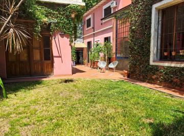 Casa · 260m² · 6 Ambientes · 1 Cochera · Casa en Palermo