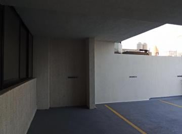 Garage , Lanús · Cochera en Venta Lanus O. en Pleno Ctro. Comercial y Polo Gastronimico.